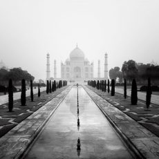 Taj Mahal-A Tribute to Beauty